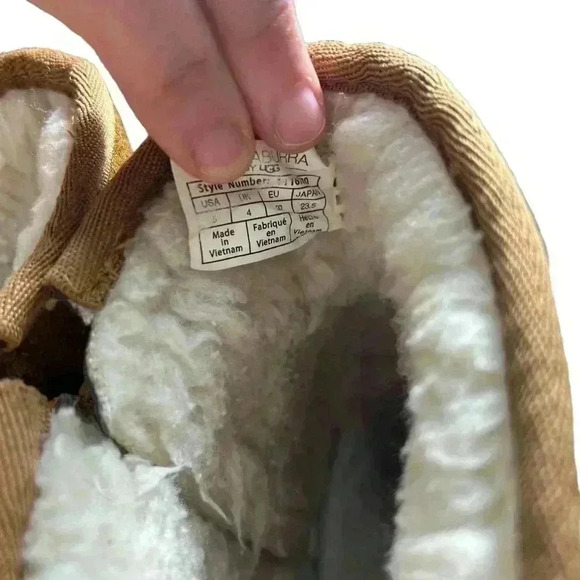 Koolaburra by UGG US size 5 in chestnut mini boots - Picture 8 of 11